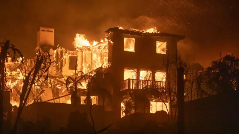 Incendios LA Medio ambiente Vientos Santa Ana
