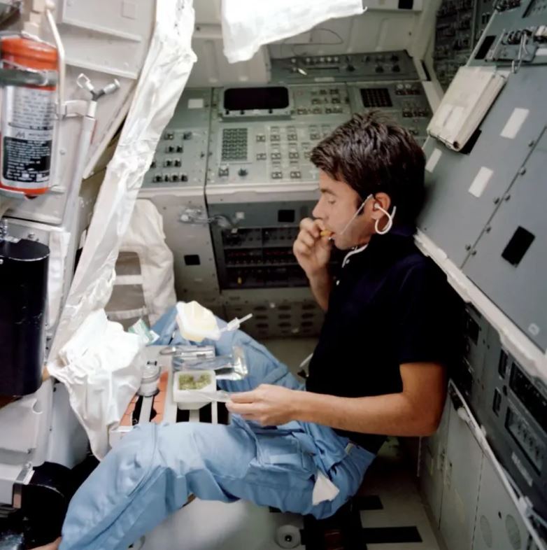 astronautas