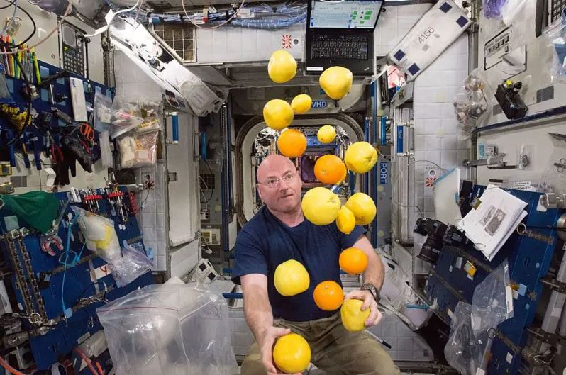 astronautas
