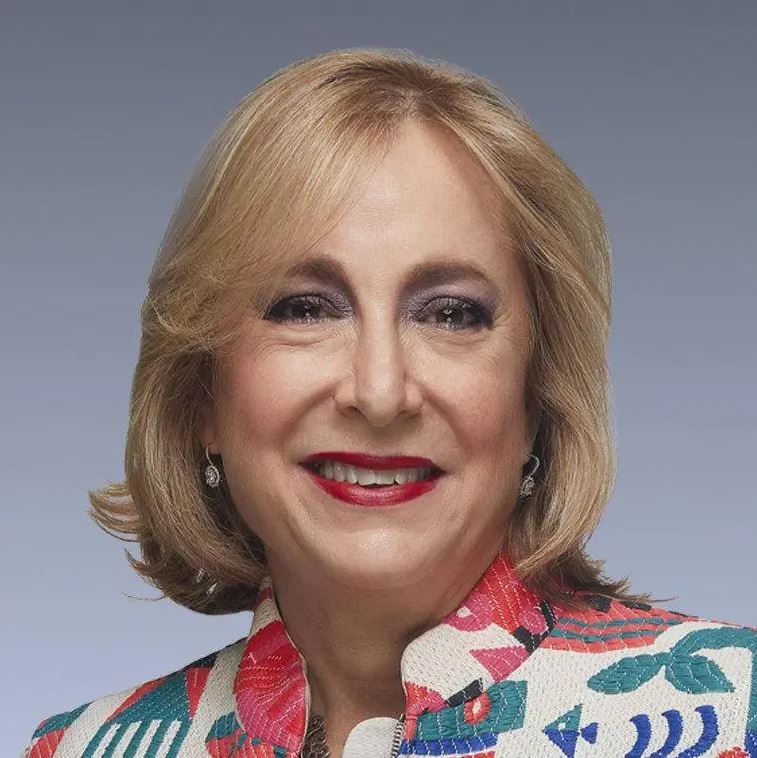 Paula Santilli