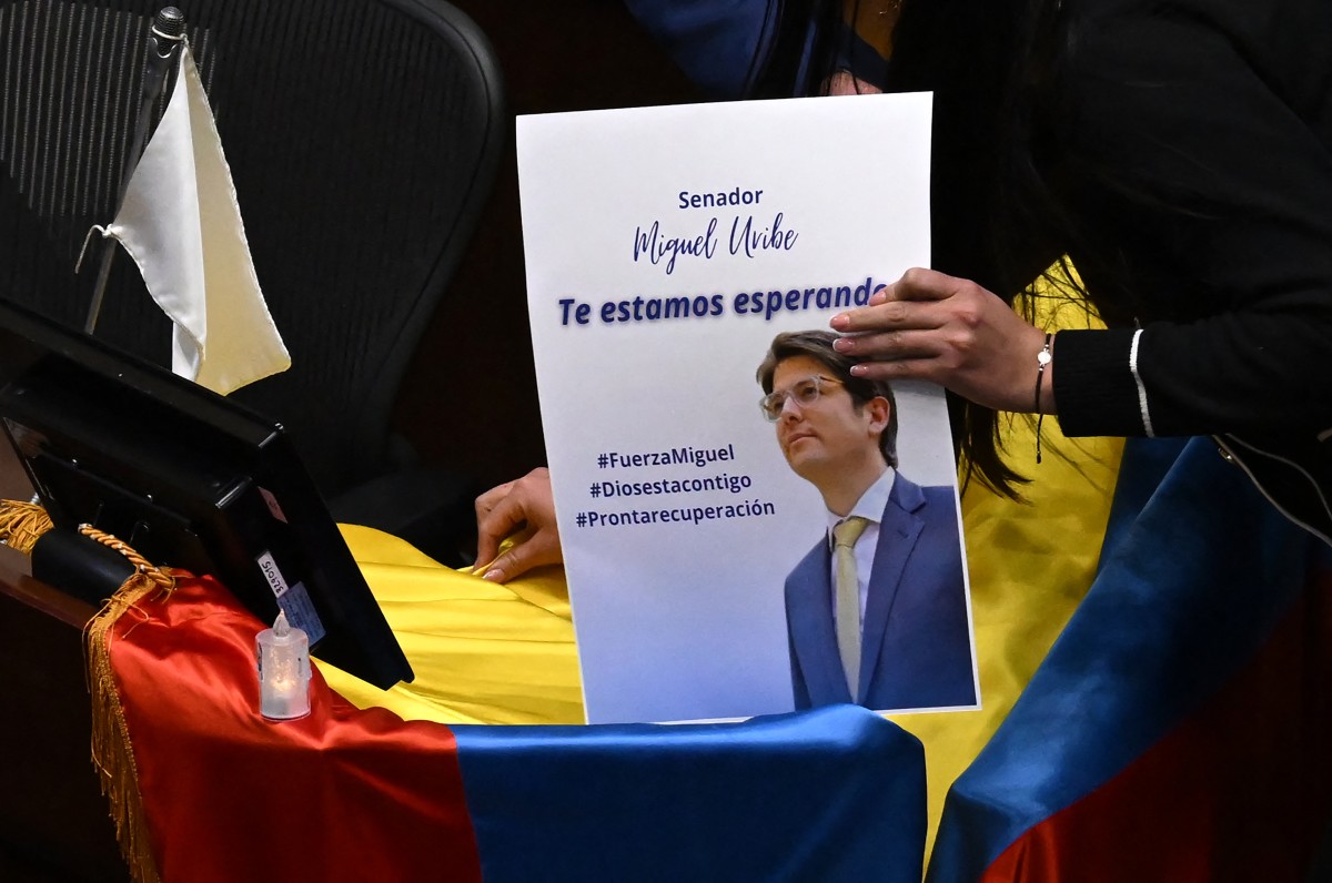 Miguel Uribe menores