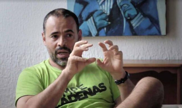 "La amenaza es el humorismo de la tiranía"
