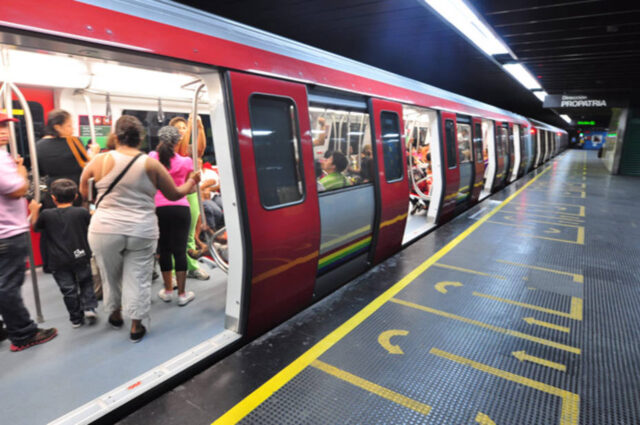 Cerraron cuatro estaciones del Metro de Caracas después de la manifestación