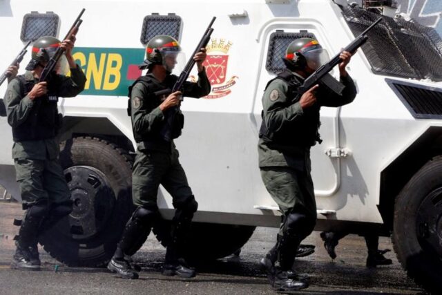 Despliegan cuerpos de seguridad del Estado en toda Caracas