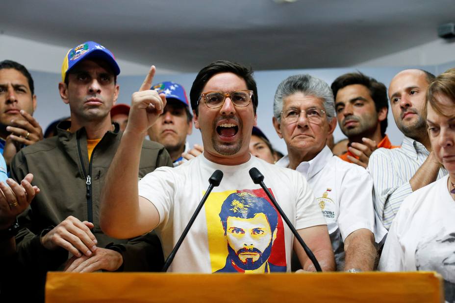 AD y Freddy Guevara