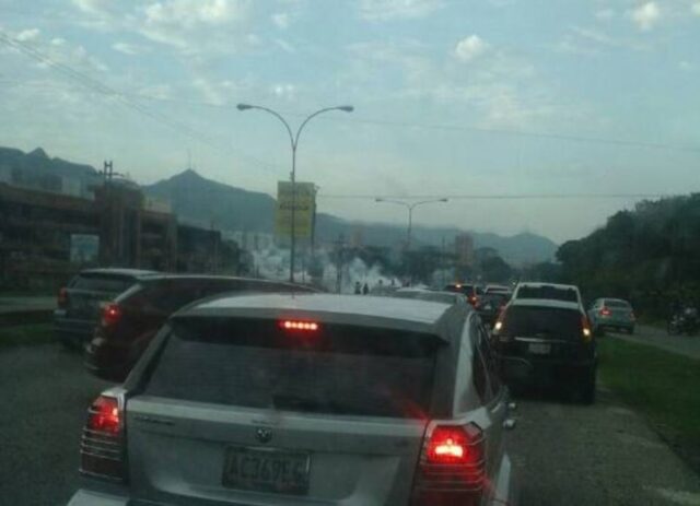 Represión marcó el inicio del "Gran Plantón" en Carabobo