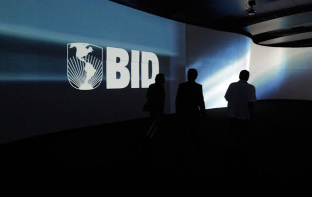 BID: Falta de confianza reduce la competitividad del sector privado en Venezuela