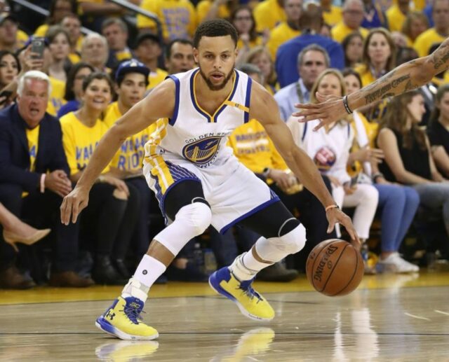 Curry y los Warriors silenciaron el Jazz