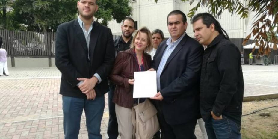 demandaron-metro-caracas-por-cierre-estaciones_180739.jpg