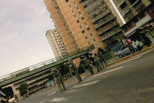 GNB mantiene cerrada la avenida Panteón