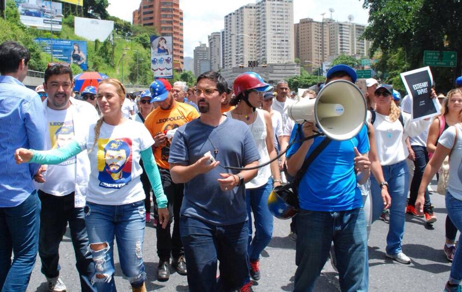 guevara-reverol-debe-garantizar-que-asesine-los-venezolanos_182972.jpg