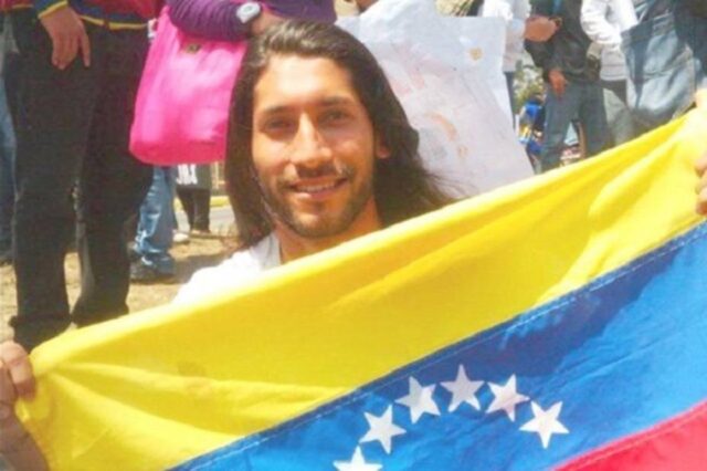 Renzo Prieto: La lucha no es por recuperar el Palacio Federal Legislativo, es por la libertad de Venezuela