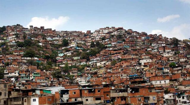 Al menos 4 muertos en Petare por antisociales que dispararon a una fiesta