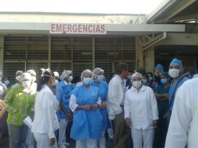 IVSS en Guarenas amaneció cerrado por contaminación biológica