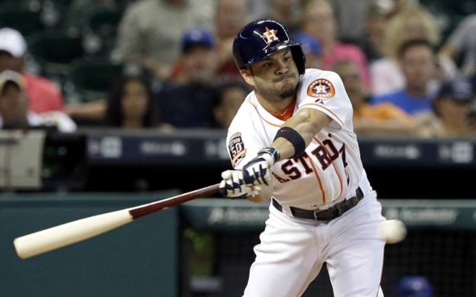 jose-altuve-deslumbra-con-juego-ofensivo_182796.jpg