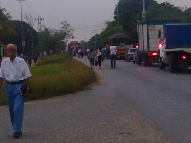Protestan en Barquisimeto por falta de servicios de agua y gas