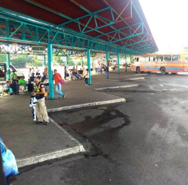 Terminal de El Vigía funciona con menos unidades de transporte público