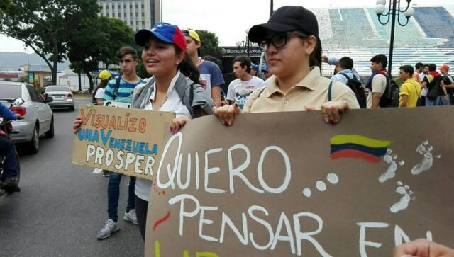 Aula Abierta: “Sistema Patria y su carnet son un mecanismo de exclusión social”