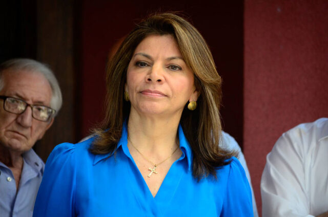 Laura Chinchilla: Resultados "previsibles" a favor de la dictadura