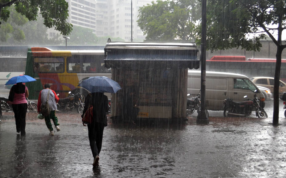 pronosticaron-lluvias-debiles-intermitentes-para-este-sabado_206734.jpg