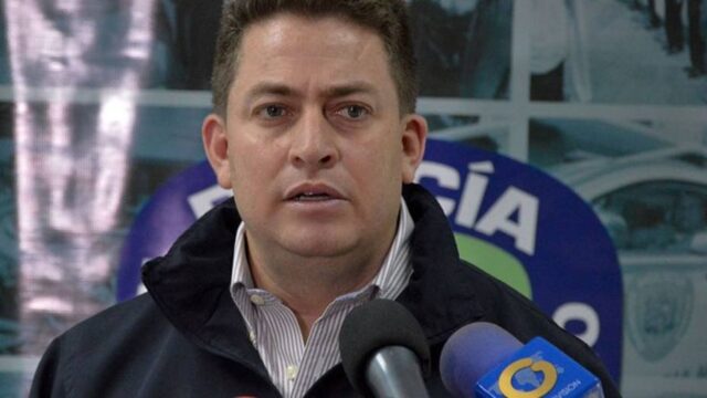 Gustavo Duque podría juramentarse ante la ANC "si lo deciden los vecinos"