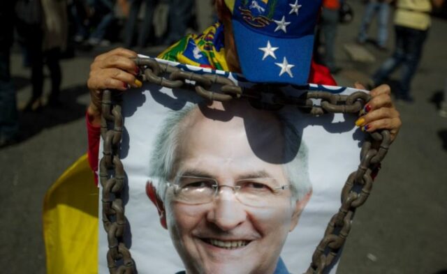 Liberaron sin cargos a 7 detenidos por fuga de Ledezma