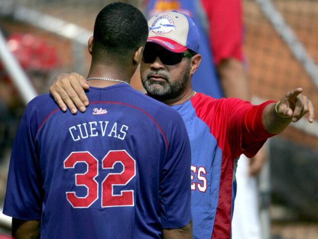 Oswaldo Guillén: "No esperamos que Balaguert sea un Guante de Oro"