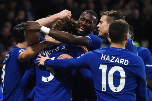 Chelsea y Liverpool triunfaron en tropiezo del Manchester United