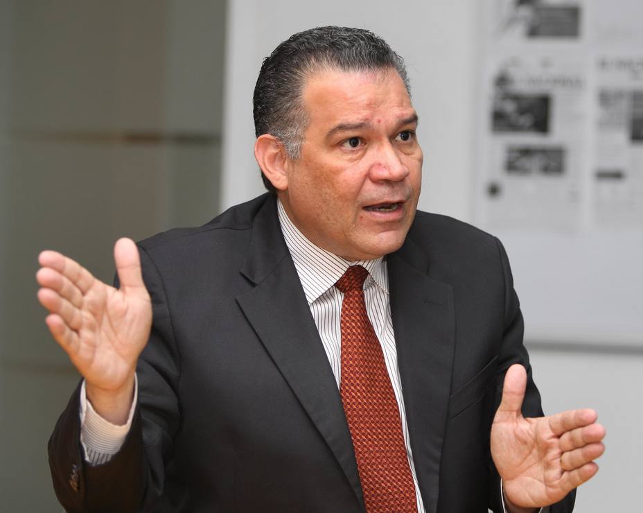 enrique-marquez-insistio-necesidad-renovar-cne_215712.jpg