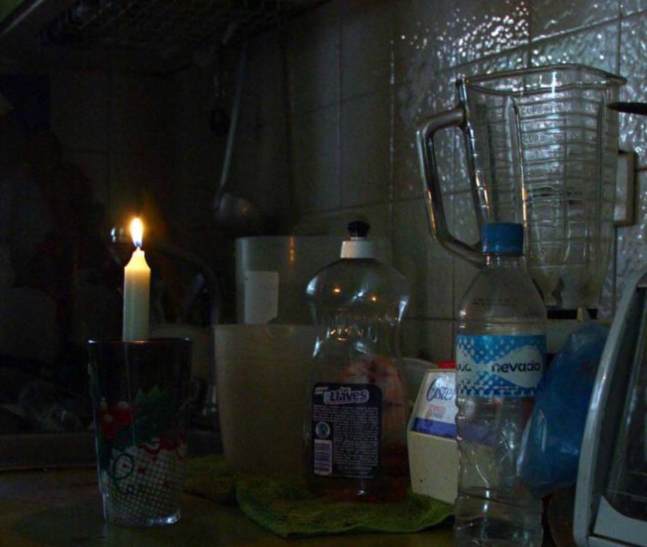 fallas-electricas-afectan-varios-sectores-carabobo_213690.jpg