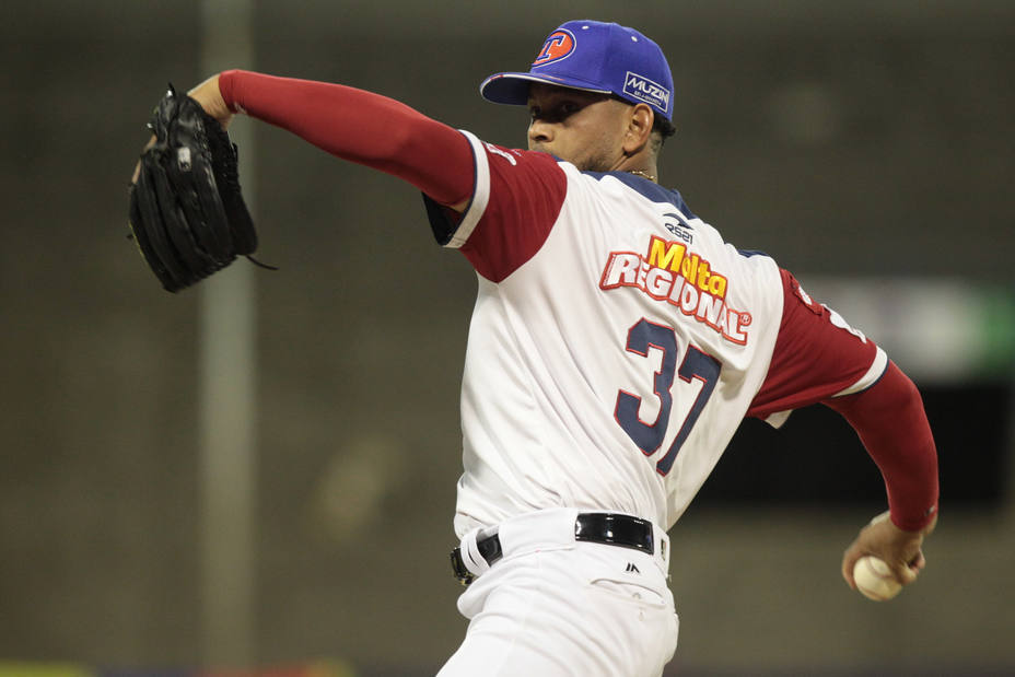 henderson-alvarez-dispone-reforzar-cualquier-divisa_216561.jpg