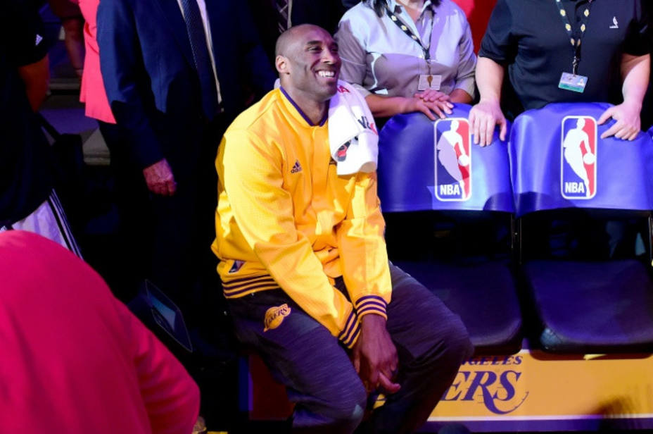 los-lakers-retiraran-este-lunes-camiseta-kobe-bryant_215921.jpg