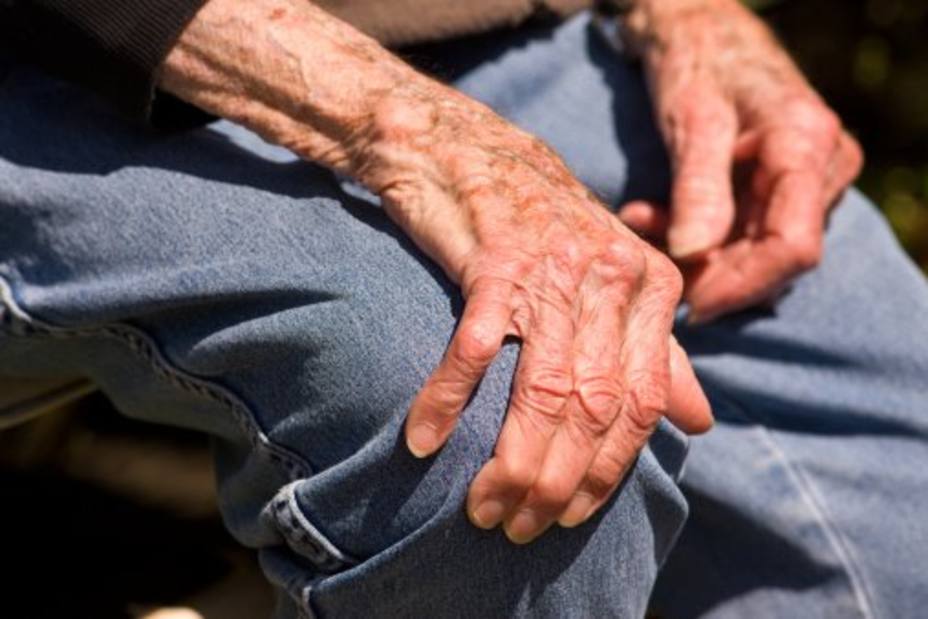 5000-pacientes-con-parkinson-podrian-morir-por-falta-tratamiento_221512.jpg