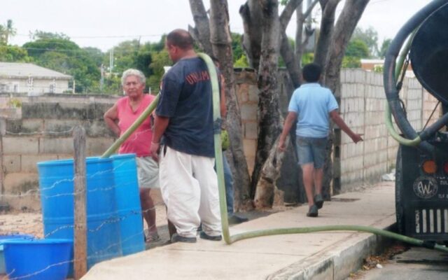 Comunidades de Maracaibo sin agua por apagones