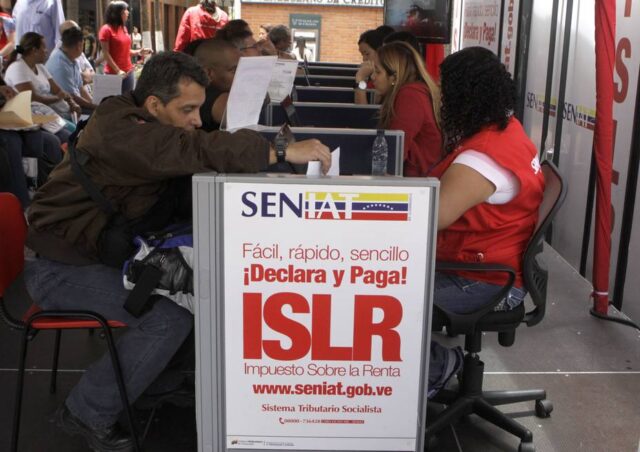 Trabajadores que devenguen tres salarios mínimos o menos no pagarán ISLR