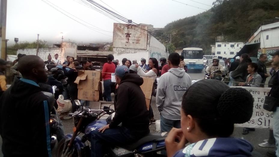 protestaron-junquito-por-falta-agua_222512.jpg