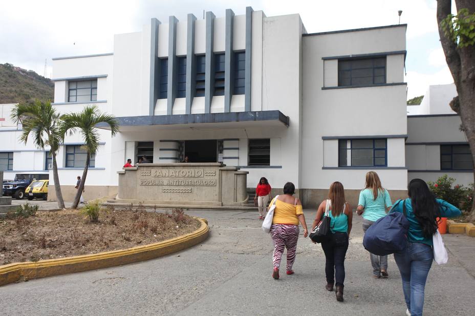 sociedad-medica-algodonal-declaro-cierre-tecnico-del-hospital_224345.jpg