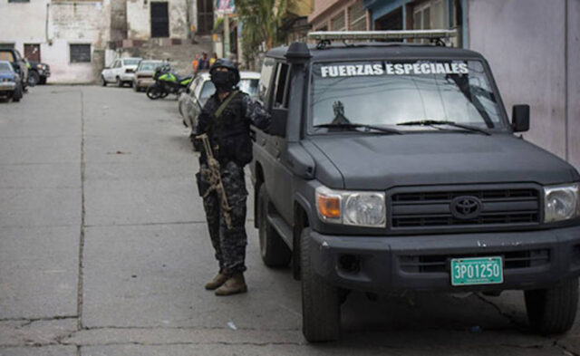 Murieron dos policías y un militar en enfrentamiento con el Tren del Llano