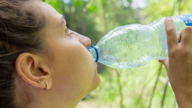 Lo que la ciencia sabe del impacto del plástico en la salud