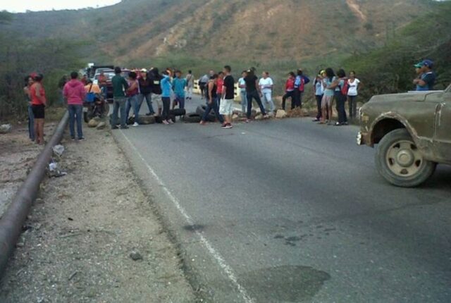 Protestan en Bobare y El Tocuyo por falta de agua