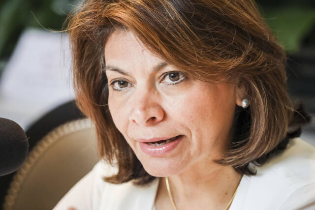 Laura Chinchilla: "Maduro se perpetúa en el poder más deslegitimado, más debilitado y más aislado"