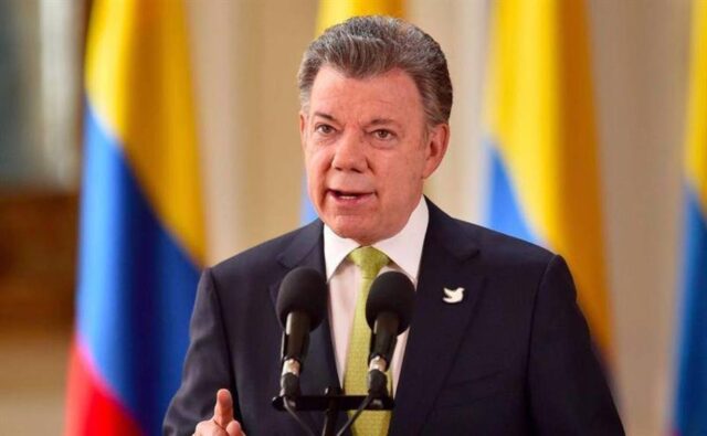 Santos calificó de "crimen atroz" asesinato de periodistas ecuatorianos