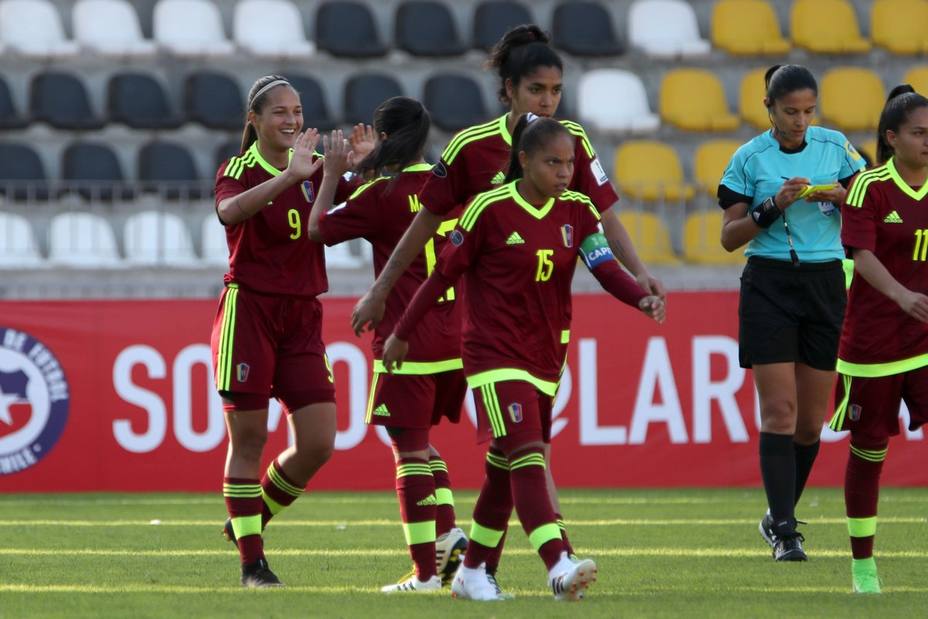 venezuela-aplasto-bolivia-con-cuatro-goles-deyna-castellanos_230246.jpg