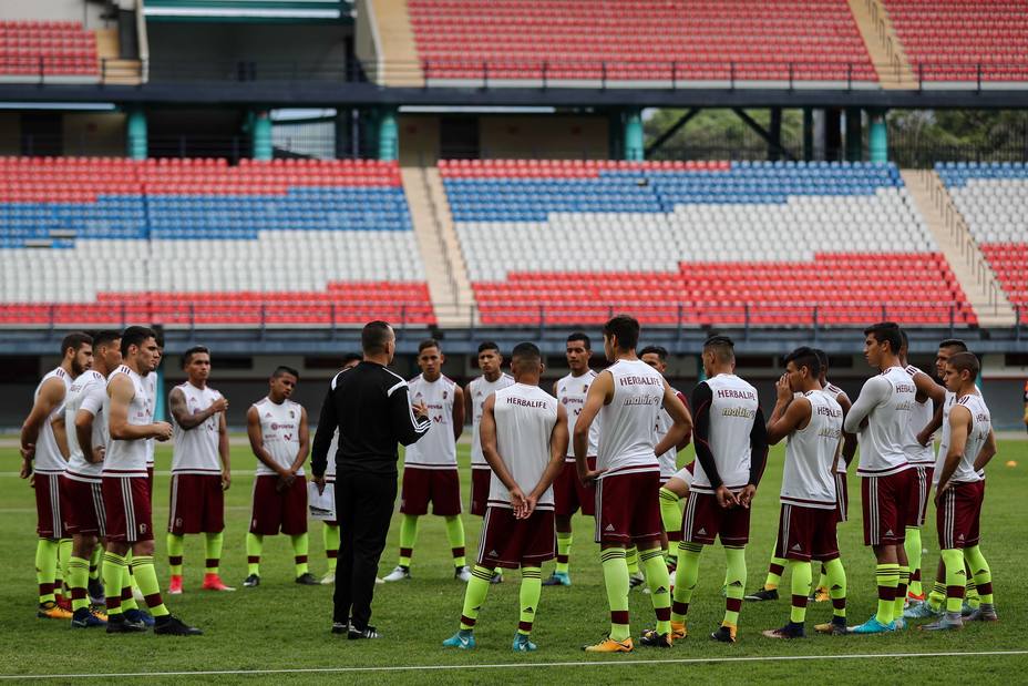 vinotinto-entrenara-proxima-semana-acarigua_231669.jpg