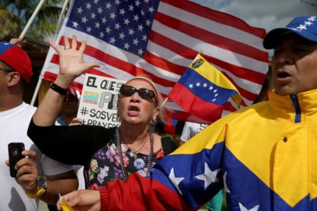 Veppex pide a Biden seguir aislando a Maduro y TPS para venezolanos