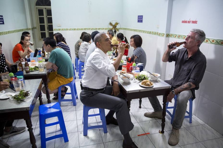 barack-obama-anthony-bourdain-nos-enseno-temer-desconocido_239417.jpg
