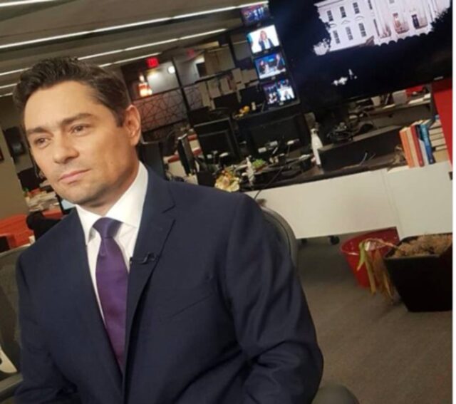Carlos Vecchio cumplió cuatro años en el exilio