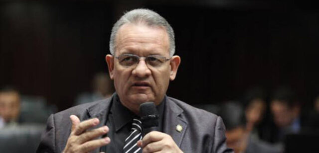 Edwin Luzardo: “El fracaso de la negociación estaba cantado”