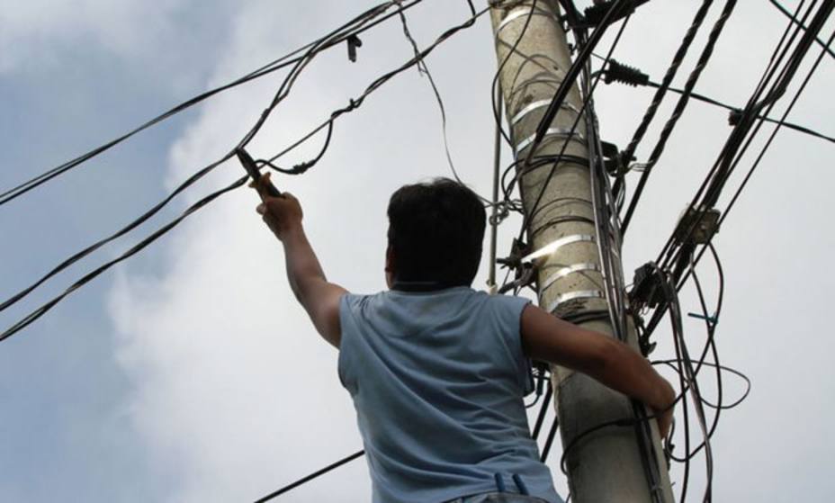 denunciaron-robo-cables-telefonicos-valencia_243278.jpg