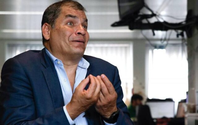 Rafael Correa: Recibí 6.000 dólares porque tenía un recurrente sobregiro